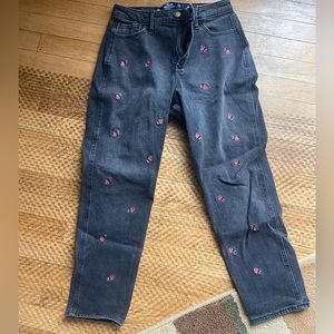 Hollister Rose Mom Jeans